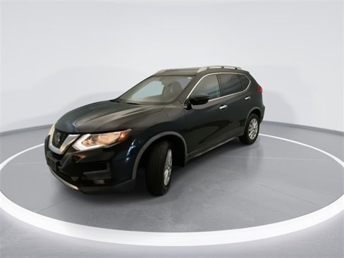 Used 2018 Nissan Rogue SV image 8