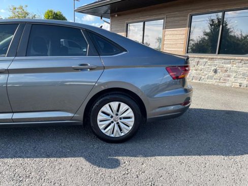 Used 2019 Volkswagen Jetta S image 4
