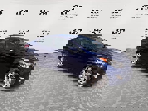 Used 2013 Hyundai Elantra Limited image 2