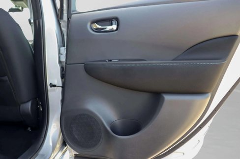 Used 2020 Nissan Leaf SV w/ Protection Package image 27