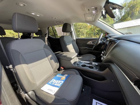 Used 2019 Chevrolet Traverse LT image 12