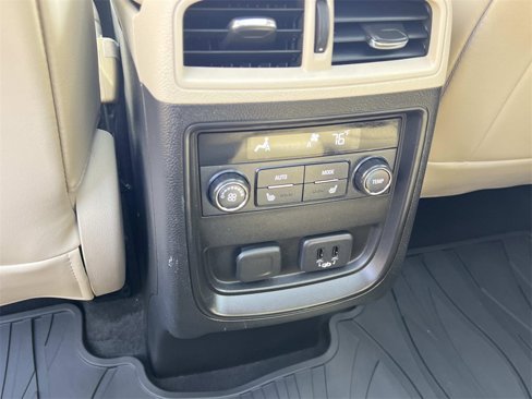 Certified 2019 Buick Envision Essence image 15