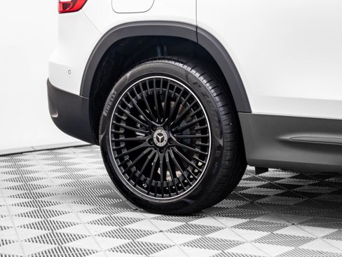 Certified 2024 Mercedes-Benz EQB 250+ image 35
