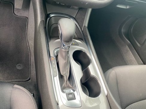 Used 2024 Chevrolet Malibu LT image 23