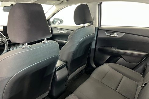 Used 2021 Kia Forte LXS image 19