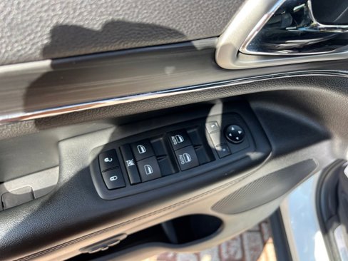 Used 2019 Jeep Grand Cherokee Limited image 47