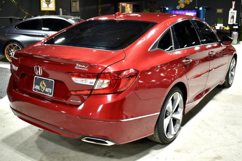 Used 2018 Honda Accord Touring image 7
