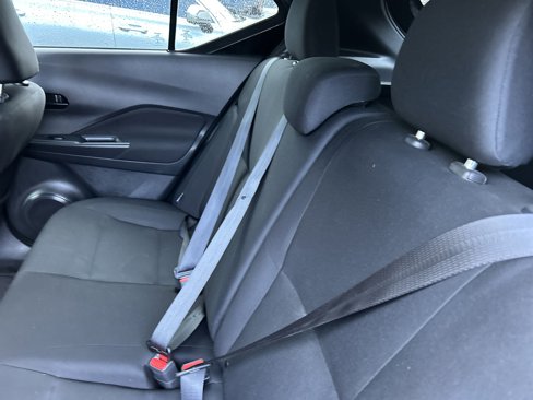 Used 2023 Nissan Kicks S image 18