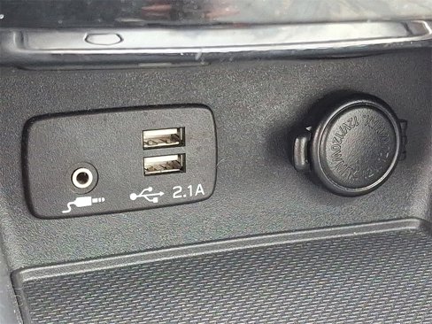 Used 2021 Subaru Forester Premium image 26