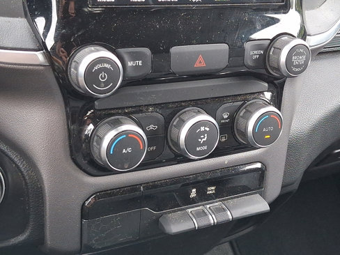 Used 2019 RAM 1500 Big Horn image 22