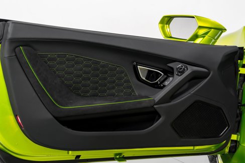 Used 2023 Lamborghini Huracan EVO image 9
