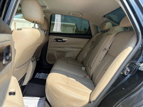 Used 2015 Nissan Altima 2.5 SL w/ Technology Package image 10