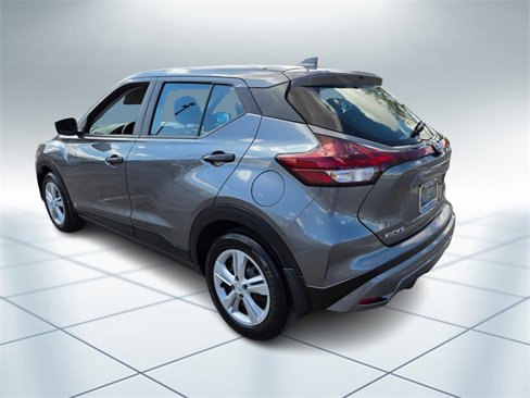 Used 2024 Nissan Kicks S image 7
