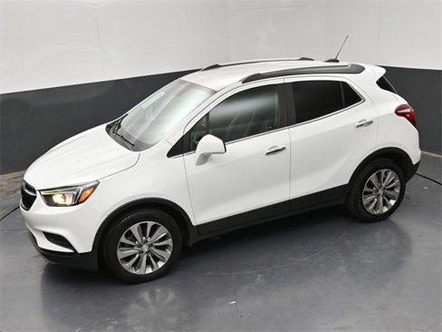 Used 2020 Buick Encore Preferred image 24