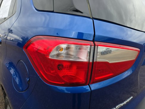 Used 2021 Ford EcoSport SE image 19