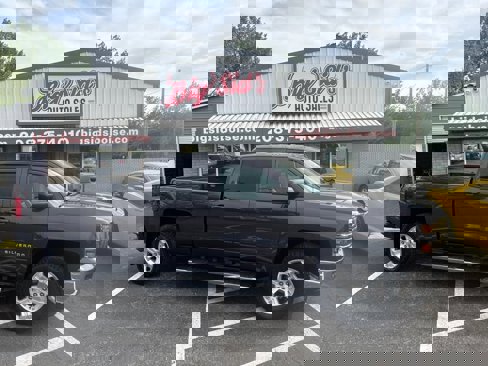 Used 2015 Chevrolet Silverado 1500 LT w/ LT Convenience Package image 1