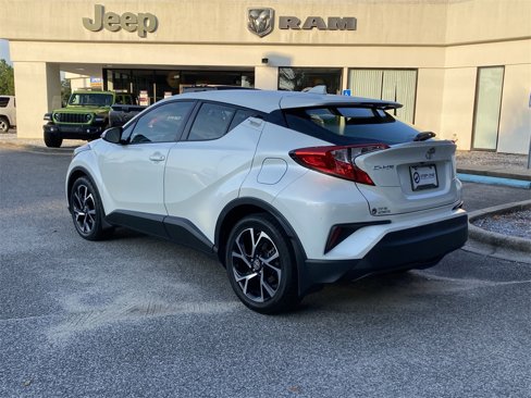 Used 2021 Toyota C-HR XLE image 7