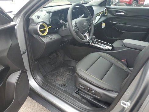 New 2025 Chevrolet Trax ACTIV w/ Driver Confidence Package image 18