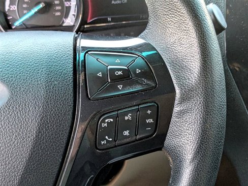 Used 2018 Ford Explorer XLT w/ Equipment Group 202A image 17