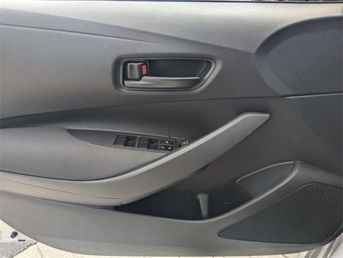 Used 2023 Toyota Corolla LE image 26