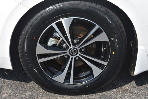 Used 2021 Nissan Sentra SV w/ Electronics Package image 11