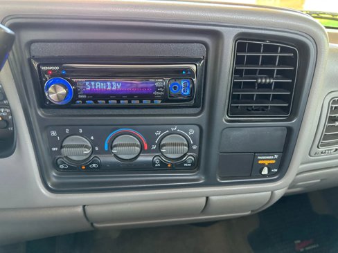 Used 2000 GMC Sierra 1500 SLE w/ Convenience Plus Group image 13