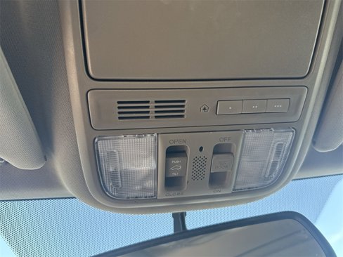 Used 2018 Honda Pilot EX-L image 38