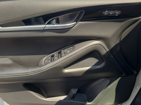 Used 2023 INFINITI QX60 Pure image 29