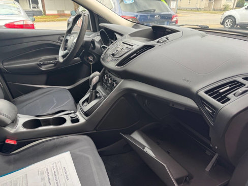 Used 2014 Ford Escape S image 24