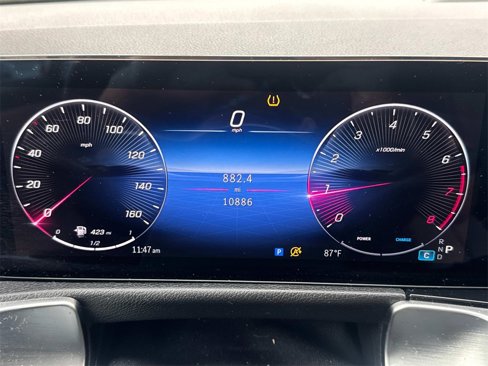 Used 2025 Mercedes-Benz GLB 250 image 27