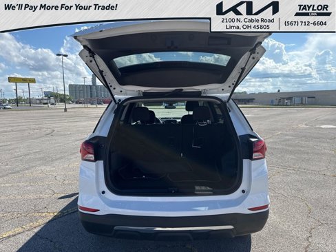 Used 2023 Chevrolet Equinox LT image 14