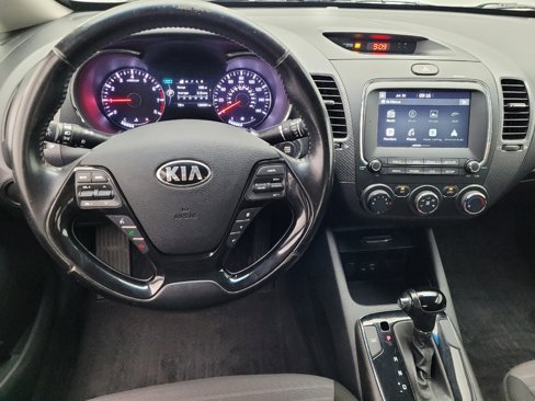 Used 2017 Kia Forte S w/ S Technology Package image 22