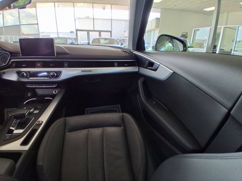 Used 2017 Audi A4 2.0T Premium w/ Audi MMI Navigation Plus image 11