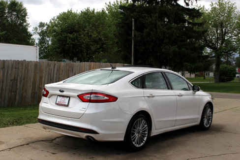 Used 2014 Ford Fusion SE w/ Equipment Group 202A image 10