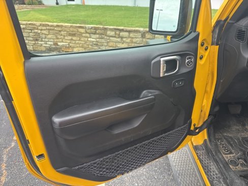 Used 2020 Jeep Wrangler Sport image 2