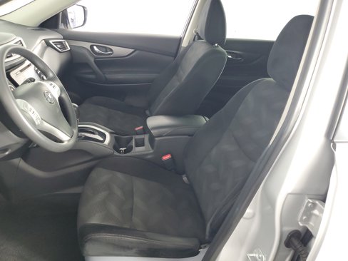 Used 2014 Nissan Rogue SV image 12