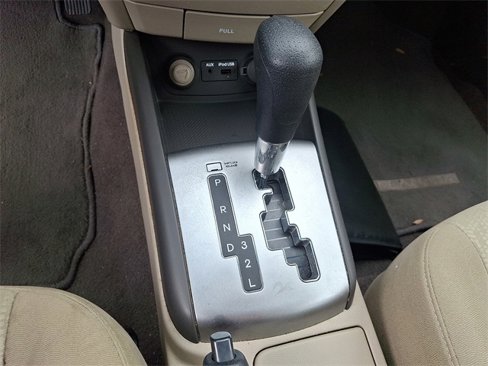 Used 2010 Hyundai Elantra GLS image 14