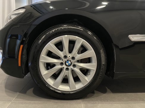 Used 2015 BMW 740Ld xDrive image 8