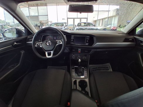 Used 2019 Volkswagen Jetta S w/ Driver Assistance Package image 10