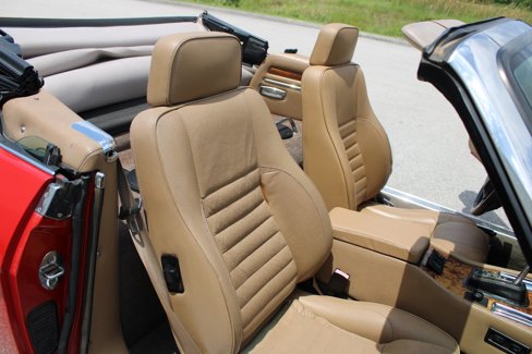 Used 1990 Jaguar XJS V12 Convertible image 17