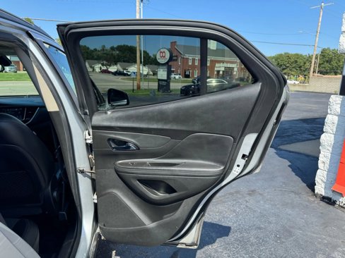 Used 2020 Buick Encore Preferred w/ Safety Package image 24
