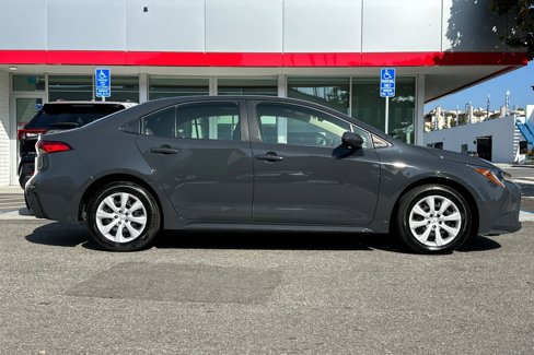 Certified 2023 Toyota Corolla LE image 3