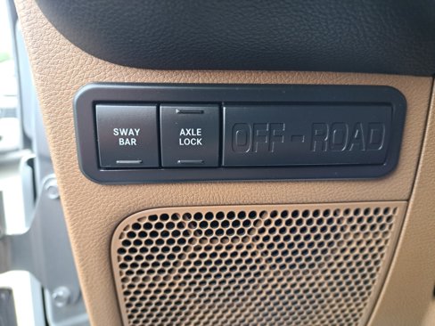 Used 2014 Jeep Wrangler Unlimited Rubicon w/ Max Tow Package image 30