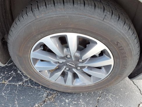 Certified 2021 Chrysler Pacifica Touring-L image 5