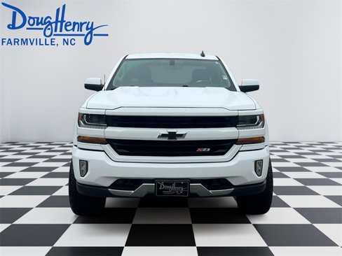 Used 2018 Chevrolet Silverado 1500 LT w/ All Star Edition image 8