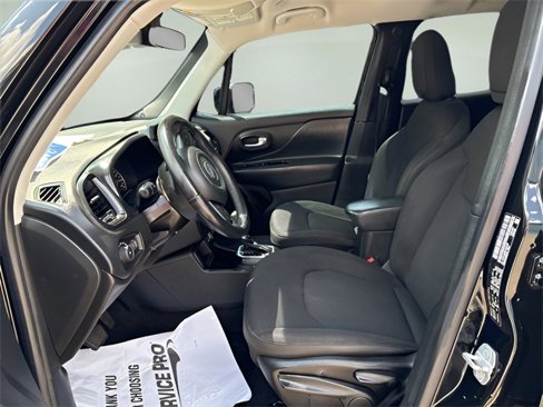 Used 2018 Jeep Renegade Altitude image 6