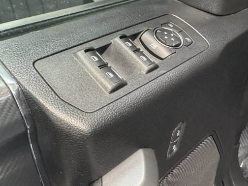 Used 2018 Ford F150 XLT w/ Equipment Group 302A Luxury image 12