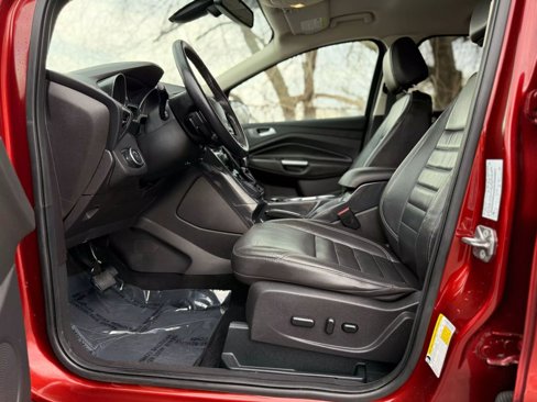 Used 2015 Ford Escape Titanium w/ Equipment Group 301A image 23