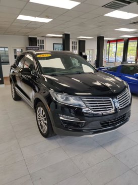 Used 2017 Lincoln MKC Reserve image 3