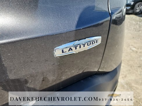 Used 2020 Jeep Renegade Latitude w/ Cold Weather Group image 32